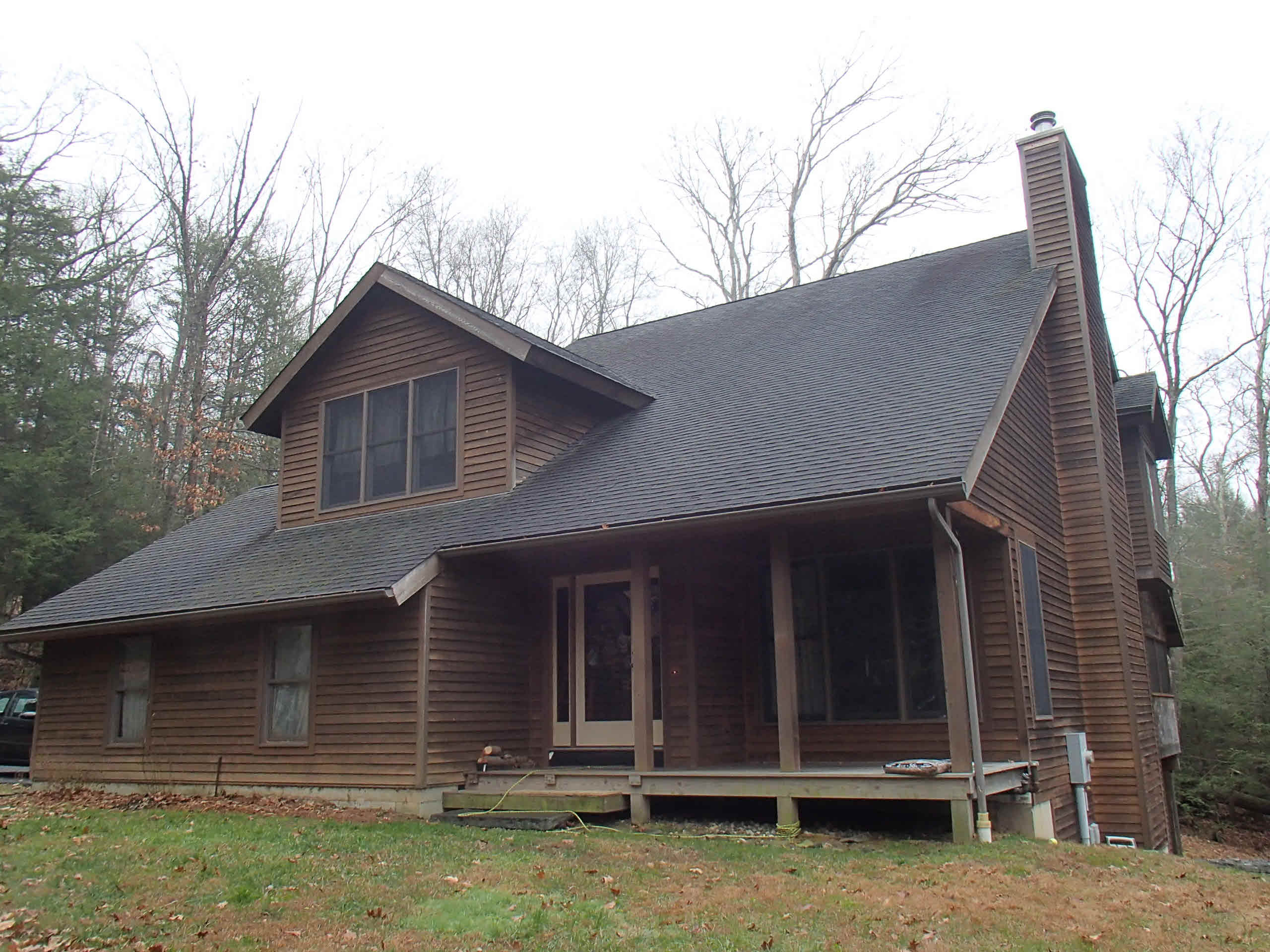 Building photograph for 11 BEACH HILL RD WEST
